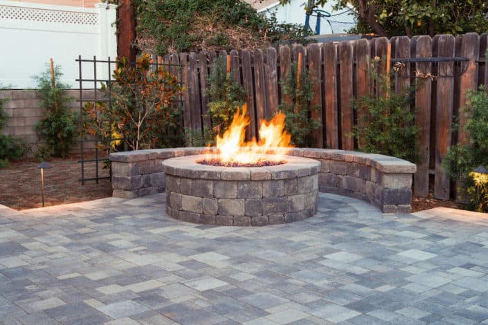 Outdoor Fire Pit with Seating Wall