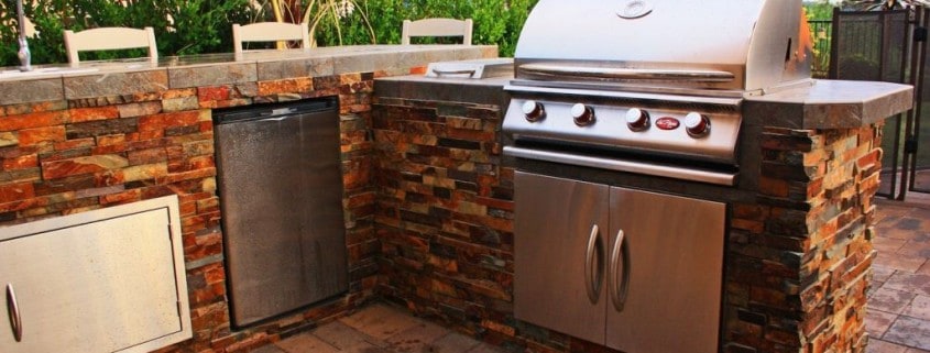 Designing an Outdoor Kitchen