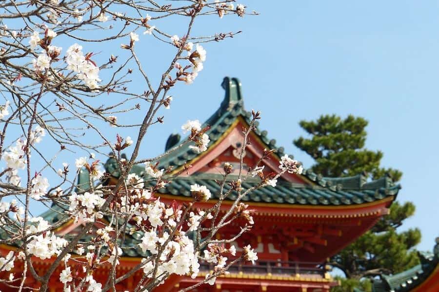 zen tiled roof with broad eaves design