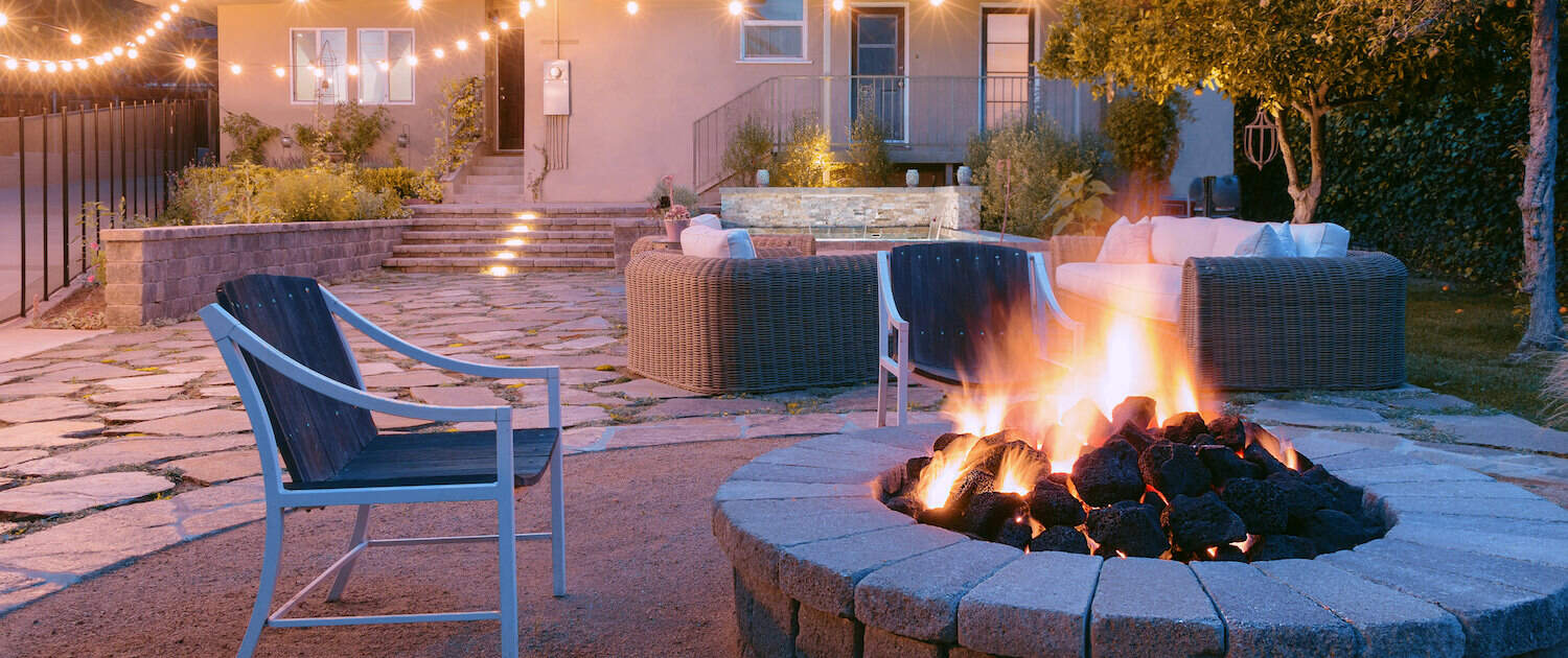 Patios outdoor design with fire pit
