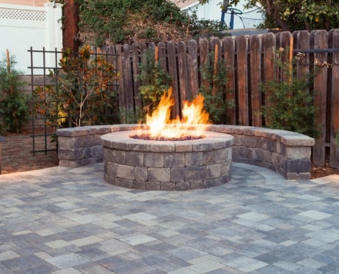 fire pit made of paving stone design
